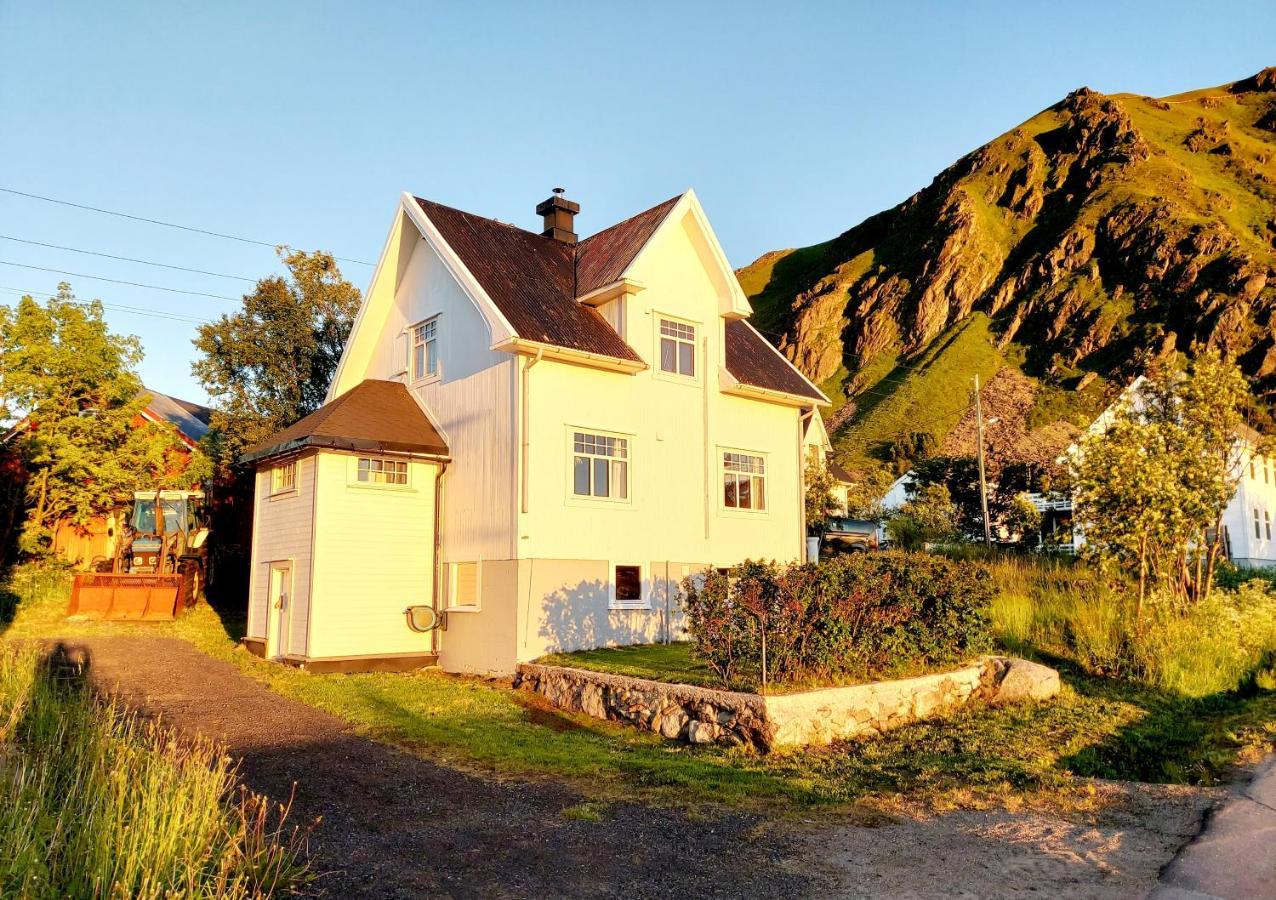 발스타드 Solrik Beliggenhet I Lofotens Storste Fiskevaer 빌라 외부 사진