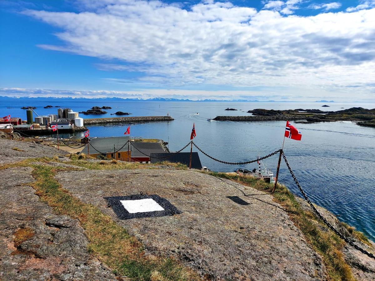 발스타드 Solrik Beliggenhet I Lofotens Storste Fiskevaer 빌라 외부 사진